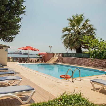 Blue Marine Hotel Sekerpinari Bagian luar foto