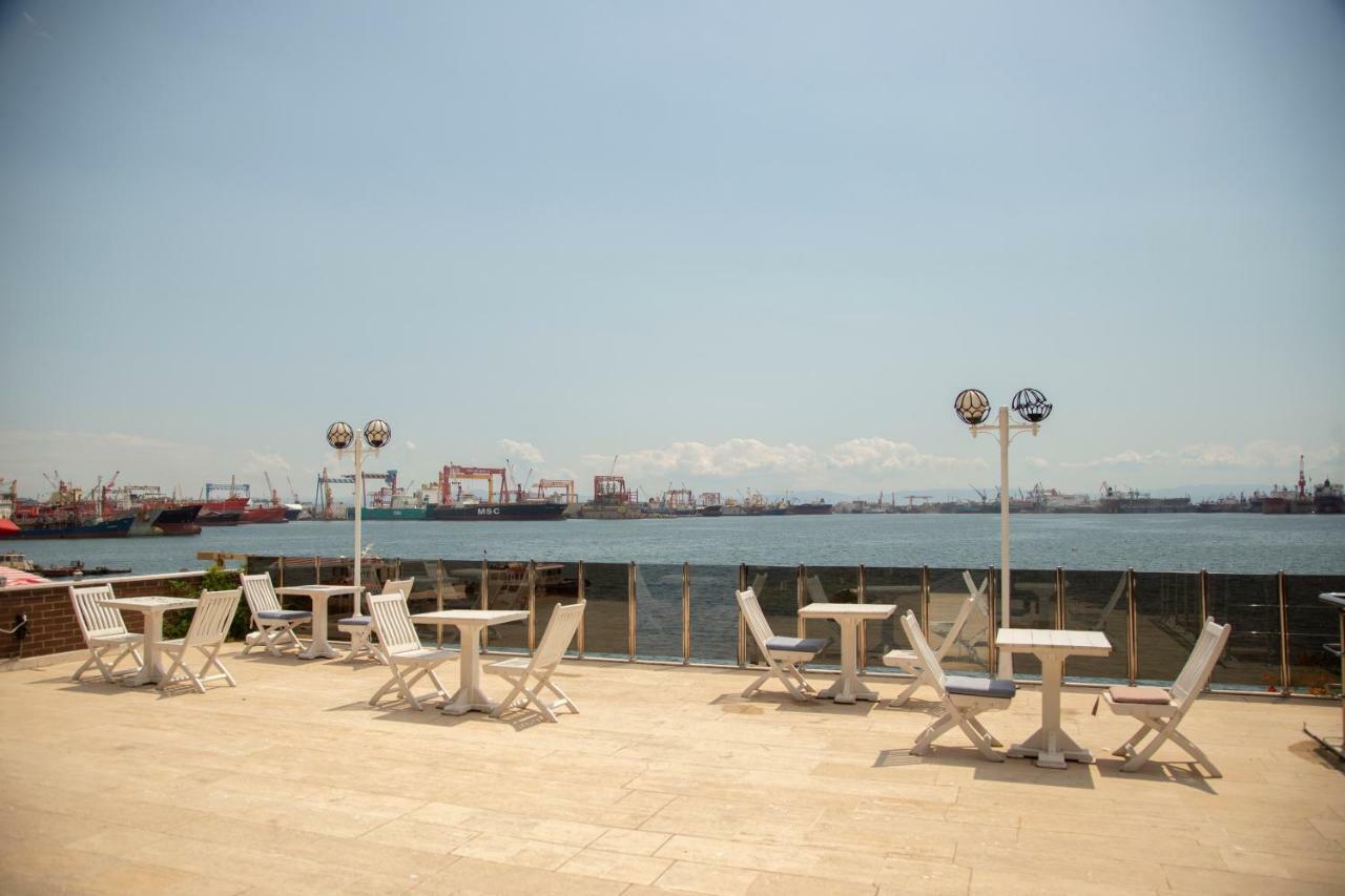 Blue Marine Hotel Sekerpinari Bagian luar foto
